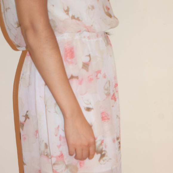 Floral Summer Dress - Picture 3 of 4